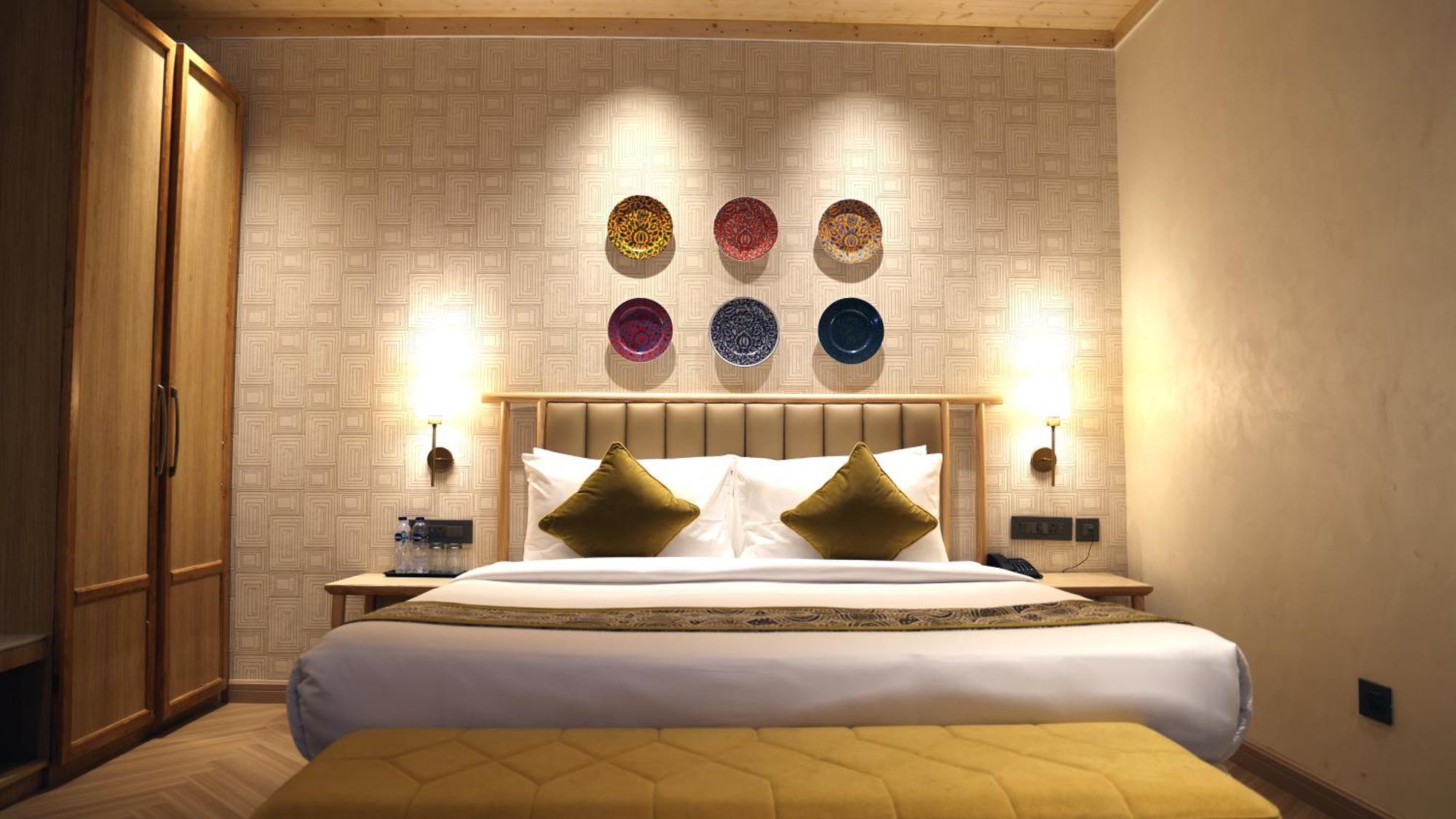 Sandoz Minerva - A Boutique Resort Mussoorie Eksteriør bilde